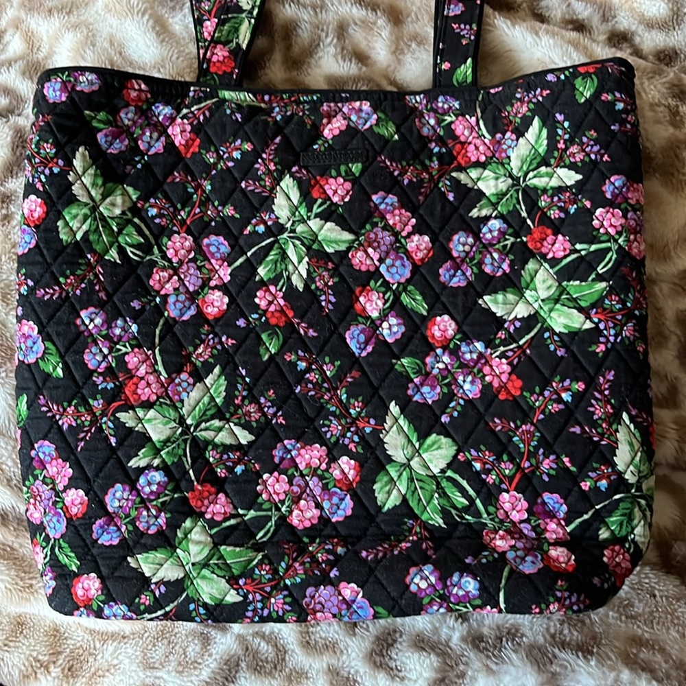 Vera Bradley berry tote bag